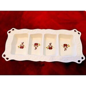 🎄Mikasa Holiday Lace Section Serving Dish🎄